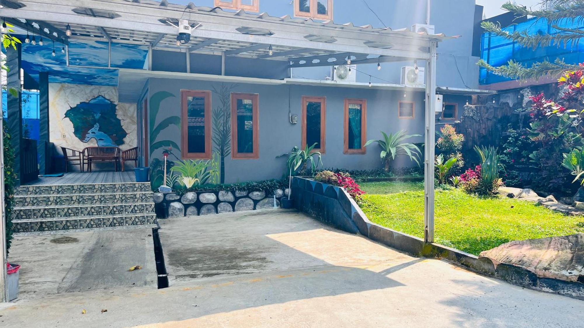 Villa Mutiara Citra Puncak Bu Eva Sampal Bagian luar foto